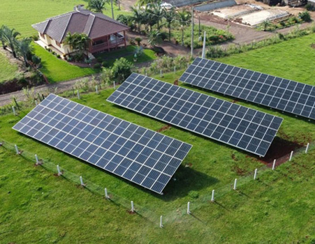 Sistema fotovoltaico solar do campo de jogos de Brasil 94.6KWP
        