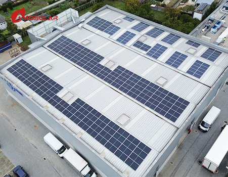 Projeto do sistema solar do módulo fotovoltaico Portugal
